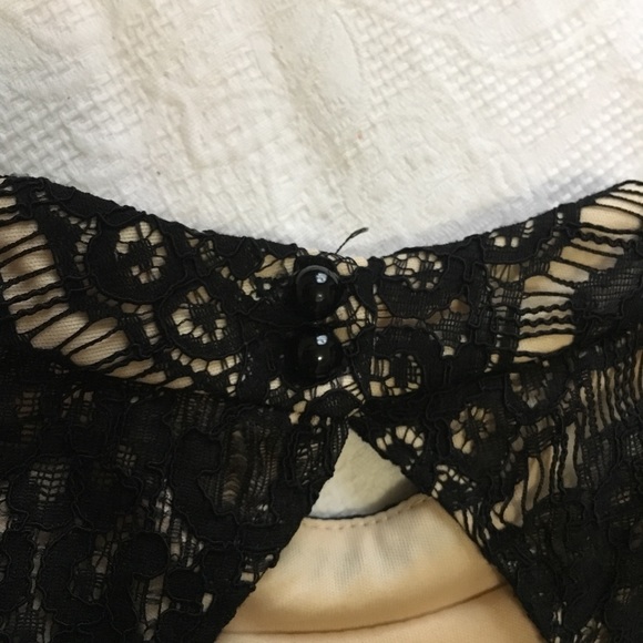 City Triangle black lace dress - Picture 3 of 5